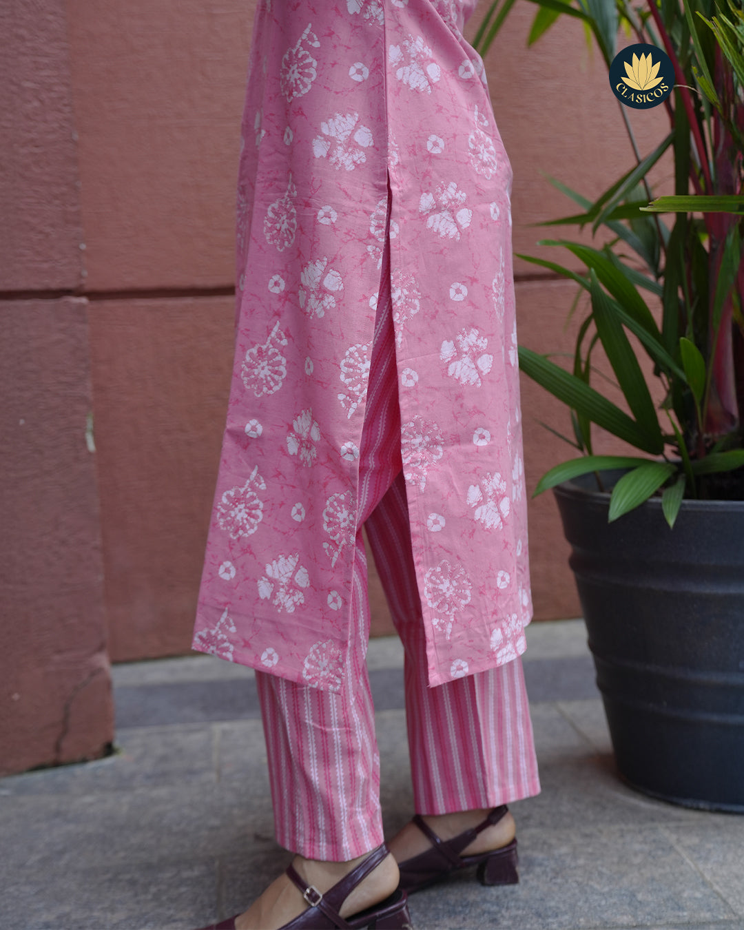 Trendy Cotton Casual with Elegant lace detailing on sleeves & Boatneck - CLS0151