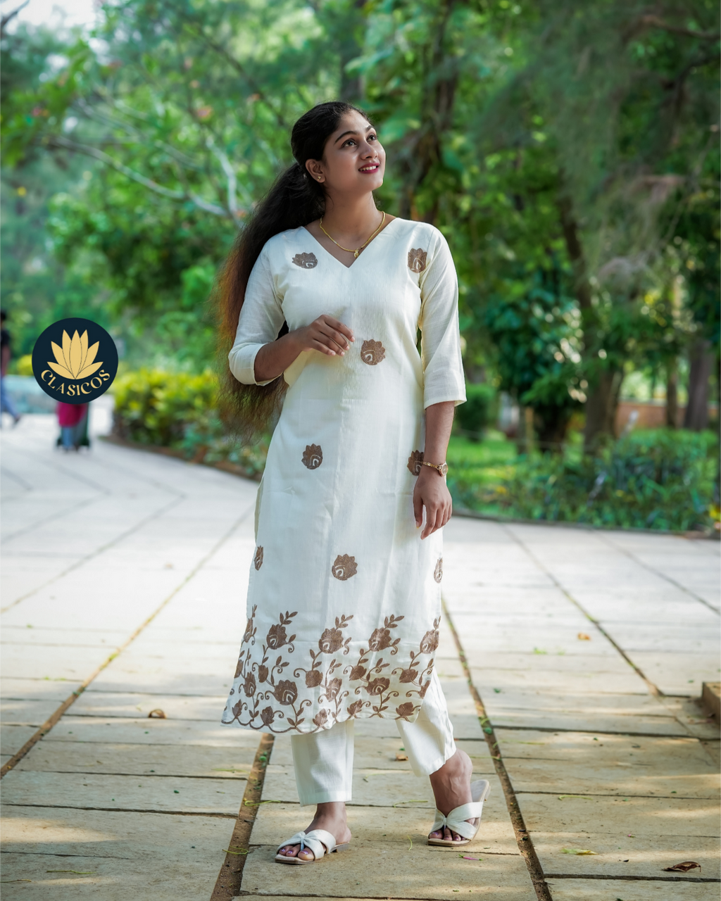 Thread embroidered Co-ord set - CLS0184
