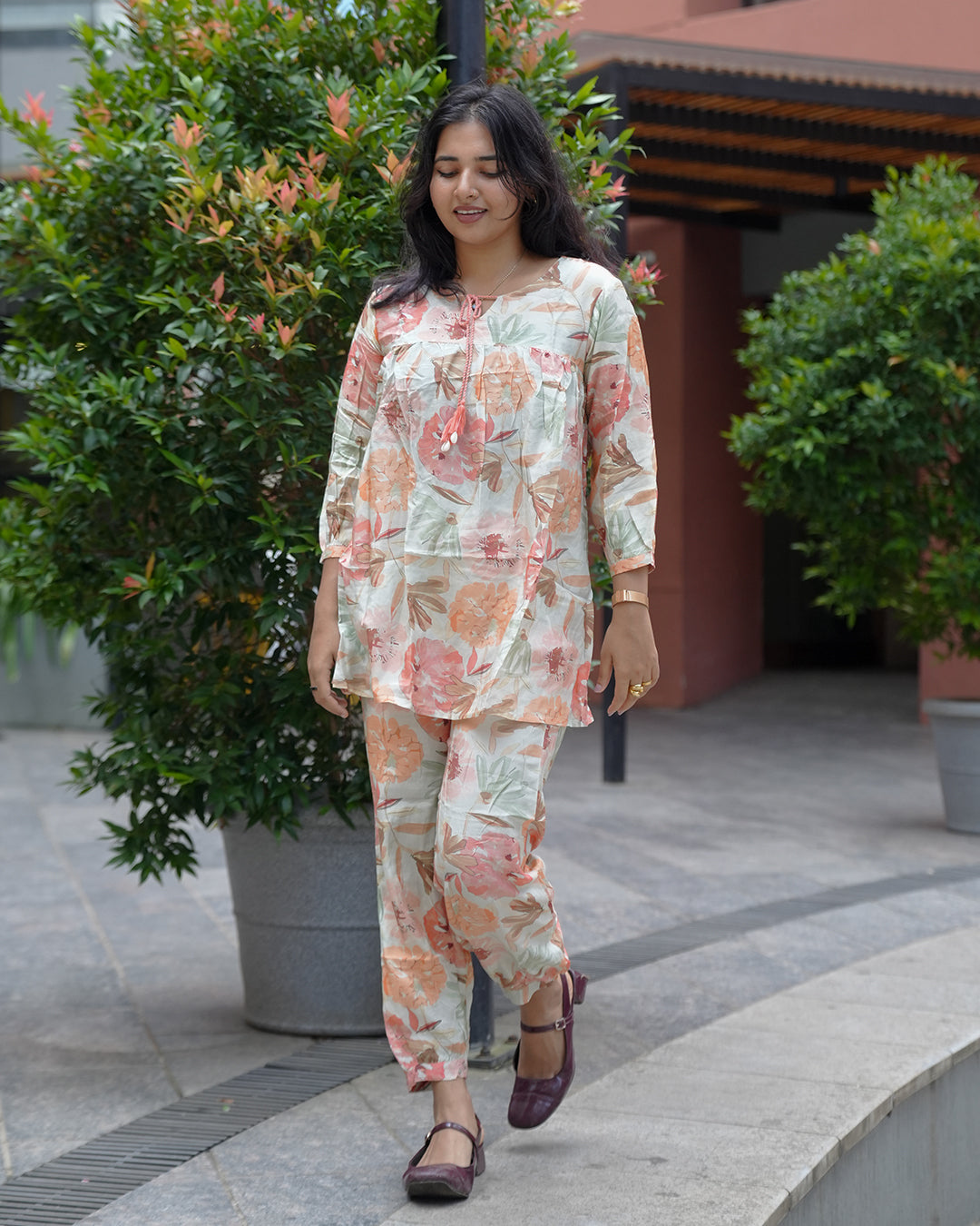 Premium Muslin Fabric Short Kurti and Bottom Set - CLS00153