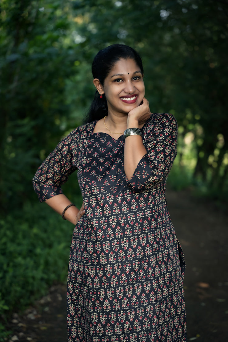 Cotton casual Heart neck