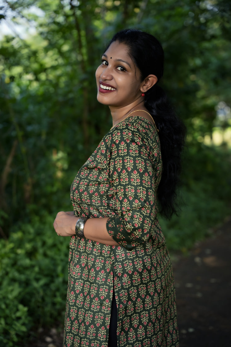 Cotton casual Heart neck