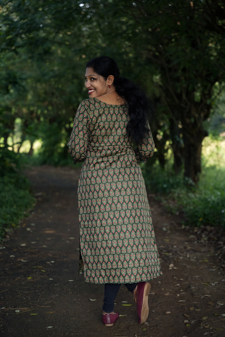 Cotton casual Heart neck