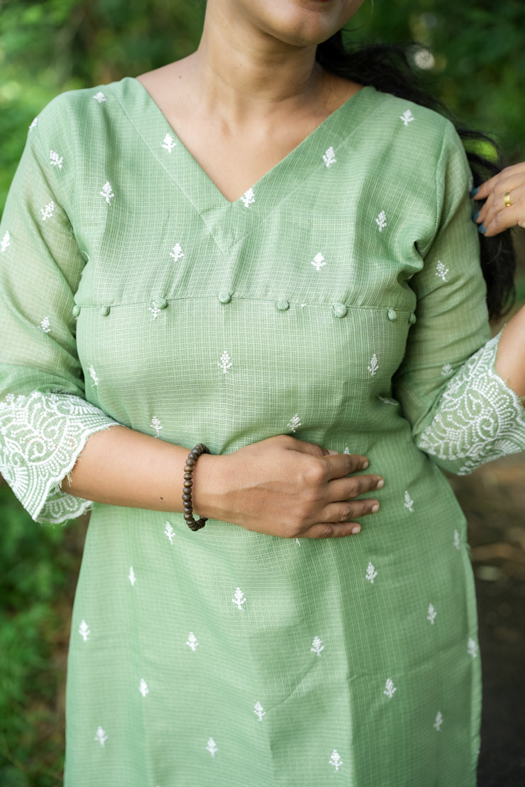 Net Kotta slitted kurti