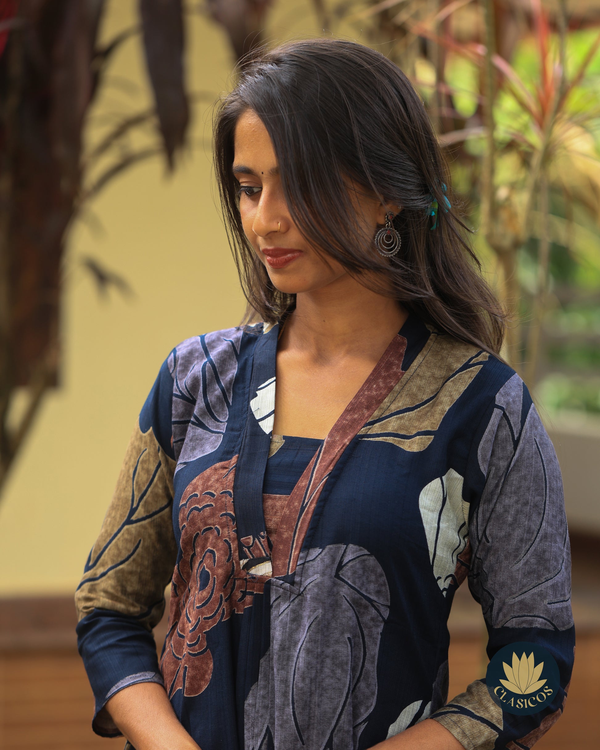 Printed Shawl-neck Kurti - CLS0163