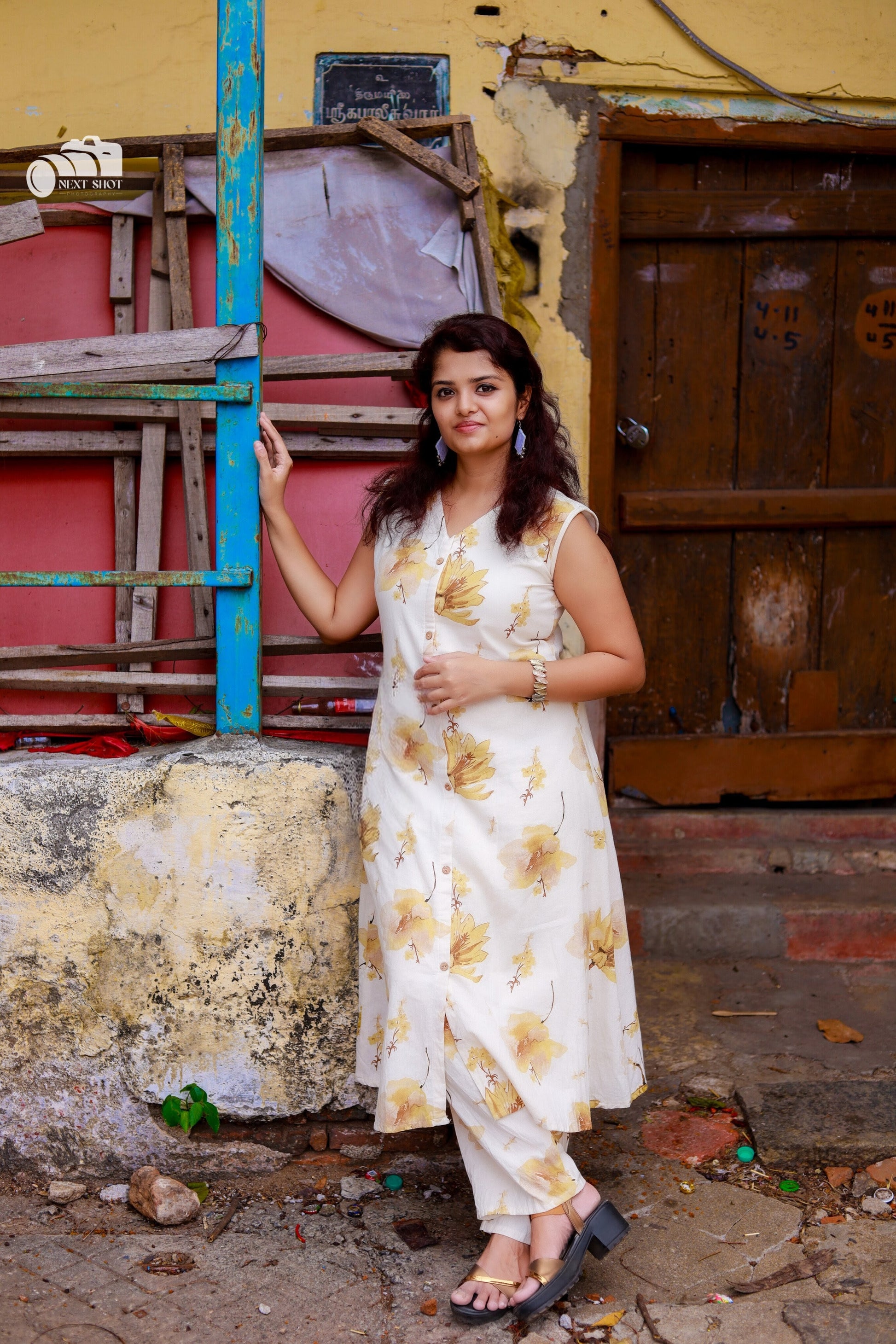 A-Line Cotton Dress with Artistic Print – Sleeveless with Optional Sleeves - CLS0146