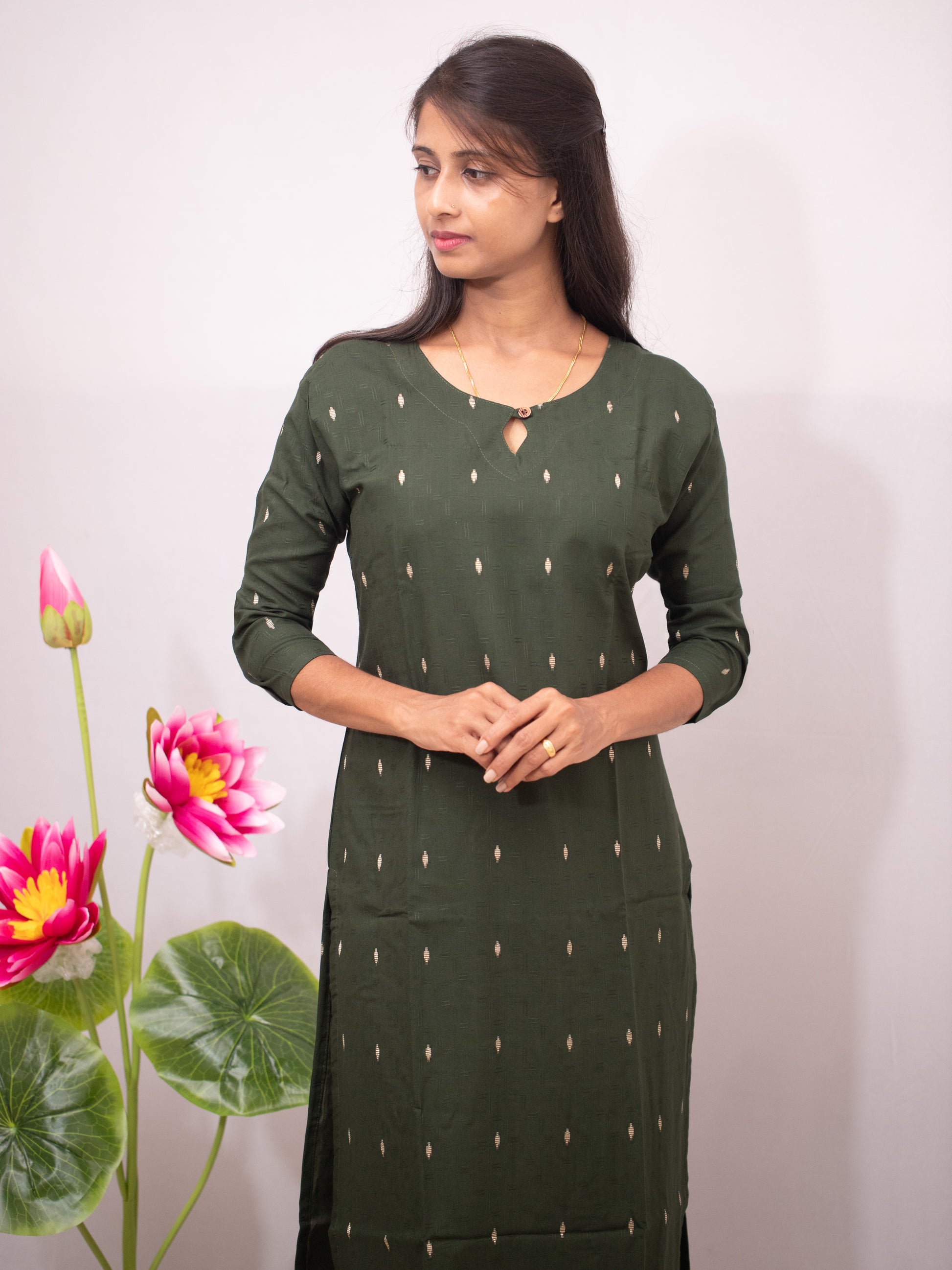 Cotton Slitted Casual with buttas - green and wine shade