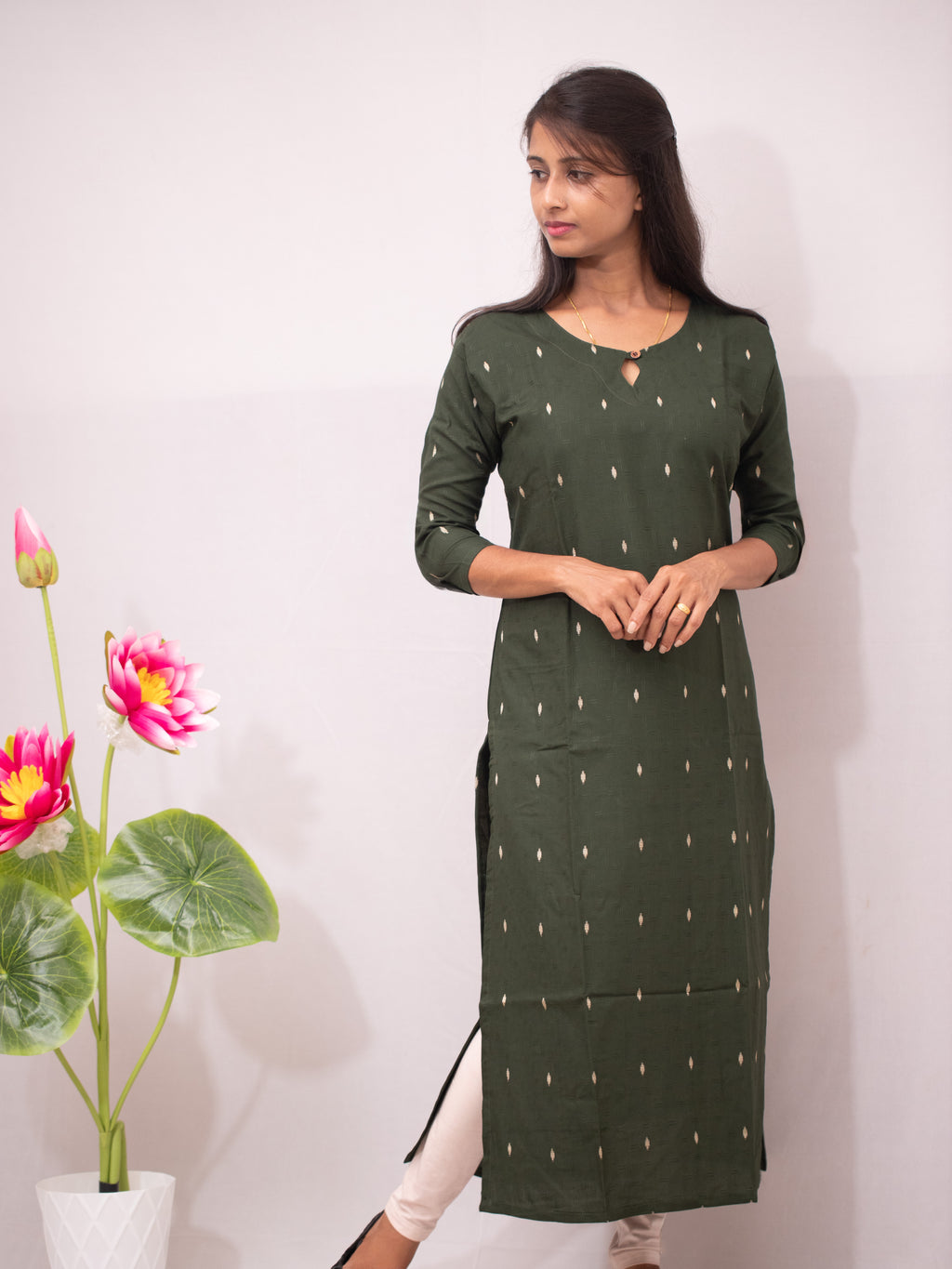 Cotton Slitted Casual with buttas - green and wine shade