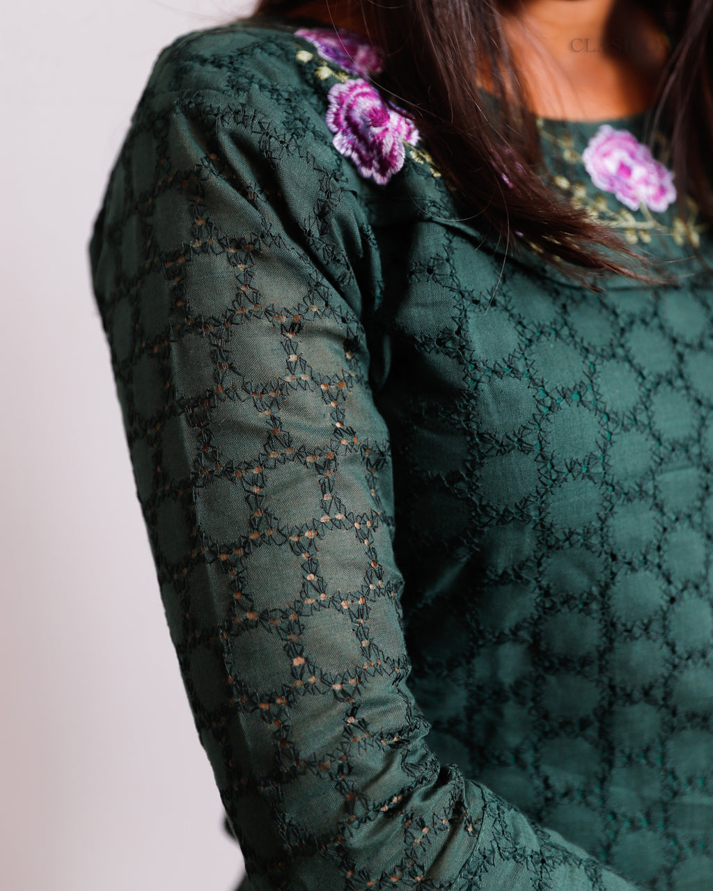 Cotton Hakoba Embroidered Kurti for Women – Elegant Slitted Style with Soft Detailing - CLS0106