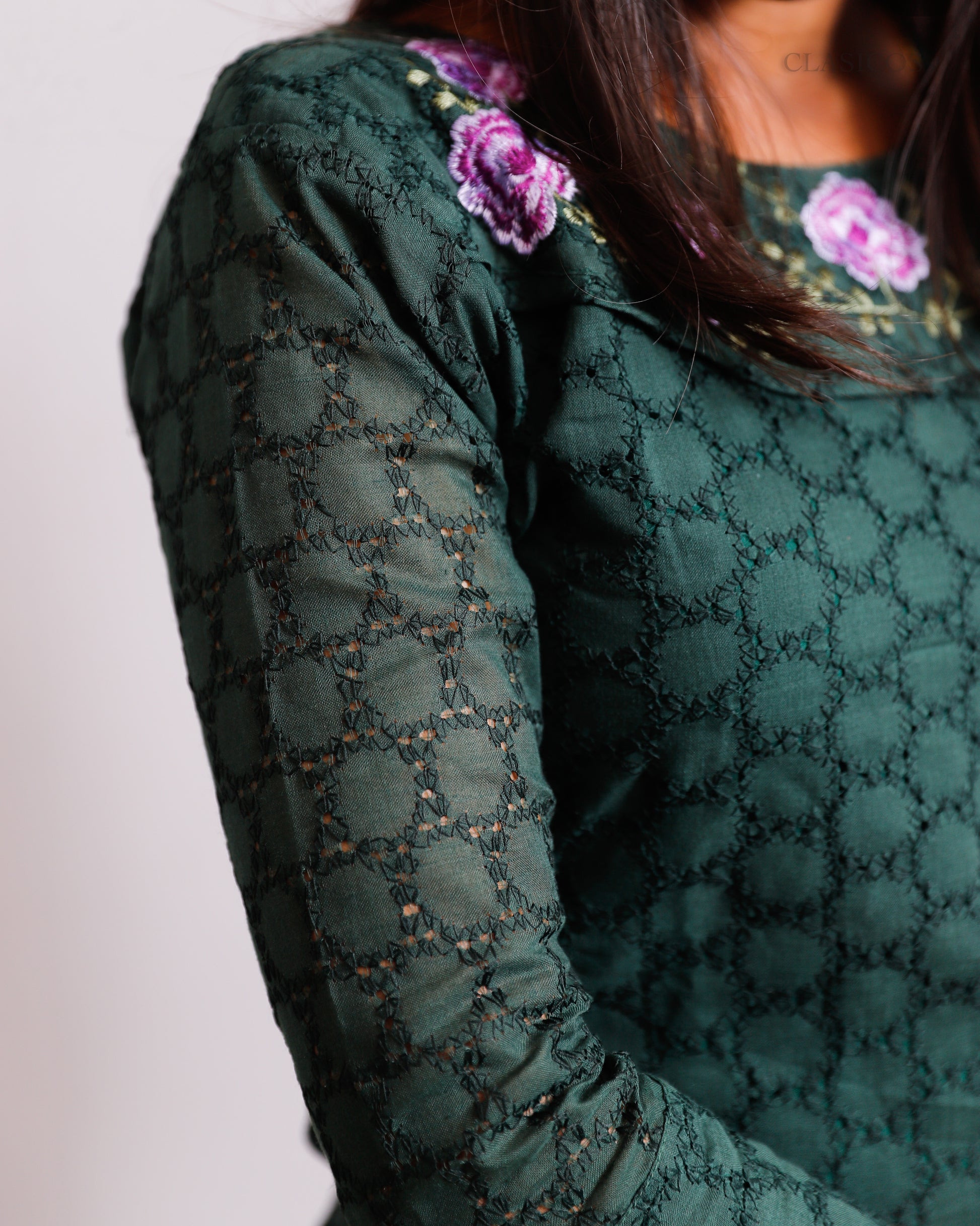 Cotton Hakoba Embroidered Kurti for Women – Elegant Slitted Style with Soft Detailing - CLS0106