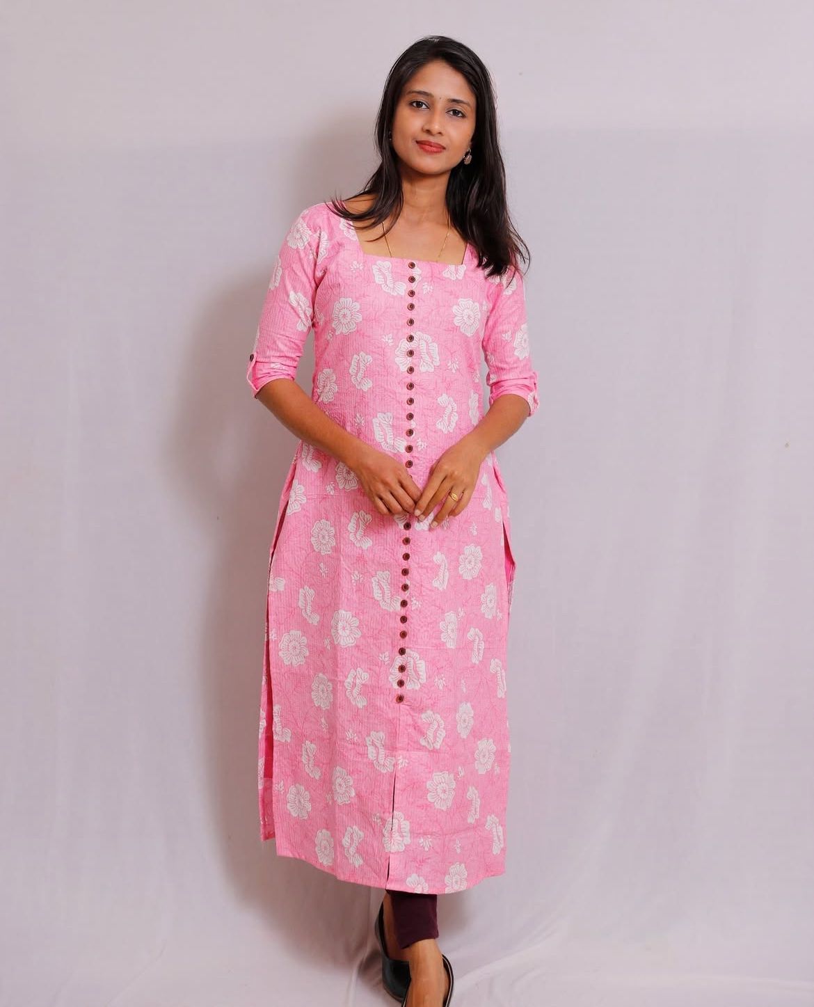 Classic Cotton Kurti – Square Neck with Wooden Button Detail - VR0073